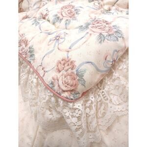 VTG Croscill Chestnut Hill Roses Ruffled Lace Quilt Bedspread Comforter Cottage